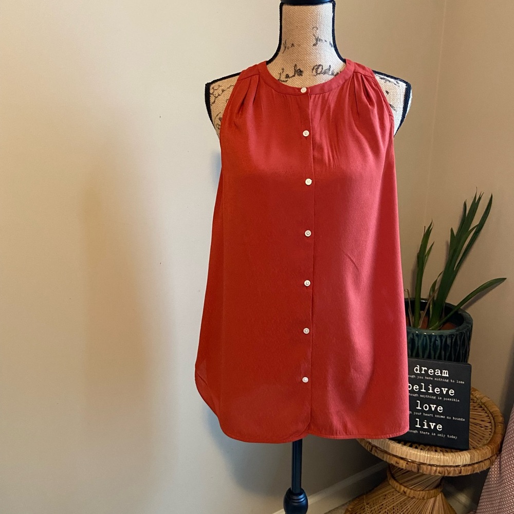 Banana Republic Sleeveless Top